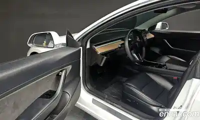 Tesla Model 3 2020 0.2 гидро в Москве № 861931, миниатюра 11