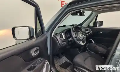 Jeep Renegade 2018 2.4 гидро в Москве № 862822, миниатюра 10