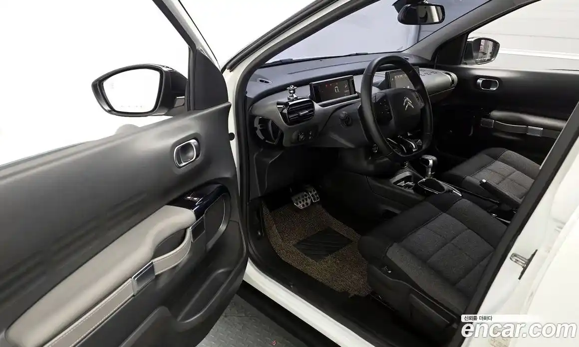 Citroen C4 Cactus 2019 1.5 гидро в Москве № 864434, фото 10