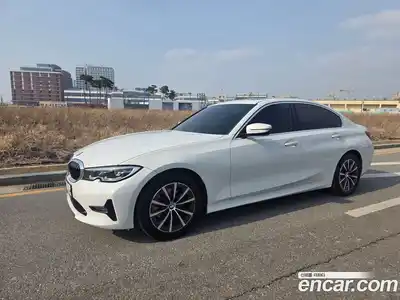 BMW 3-Series 2019 2.0 гидро в Москве № 892419, миниатюра 2