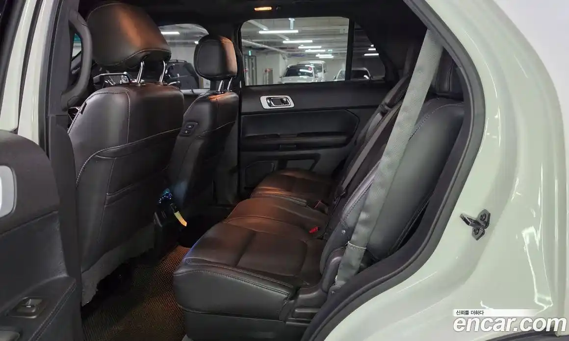 Ford Explorer 2015 3.5 гидро в Москве № 896948, фото 11