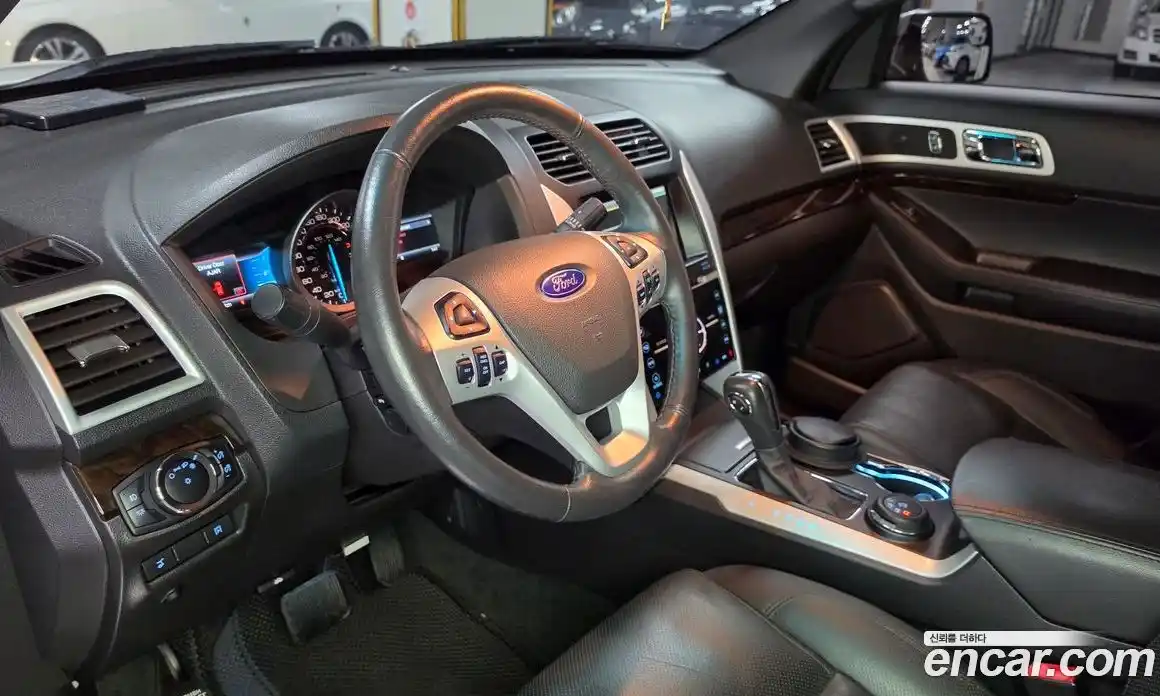 Ford Explorer 2015 3.5 гидро в Москве № 896948, фото 14