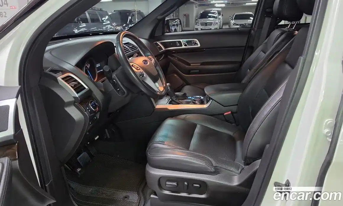 Ford Explorer 2015 3.5 гидро в Москве № 896948, фото 10