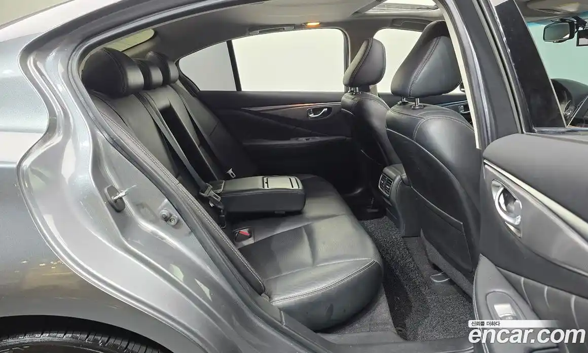 Infiniti Q50 2016 2.1 гидро в Москве № 897332, фото 12