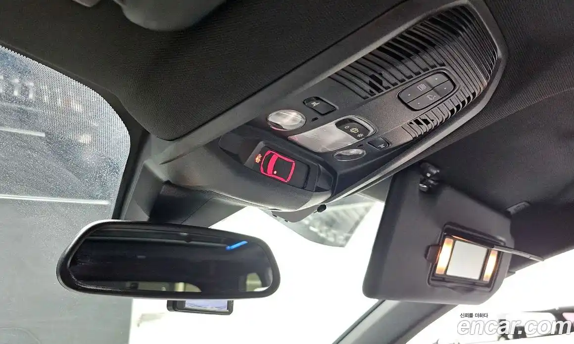 Peugeot 5008 2018 1.6 гидро в Москве № 897411, фото 18