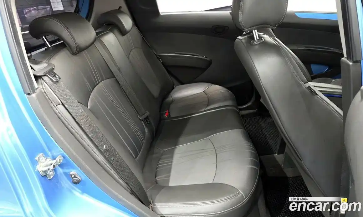 Chevrolet Spark 2013 1.0 гидро в Москве № 935415, фото 12