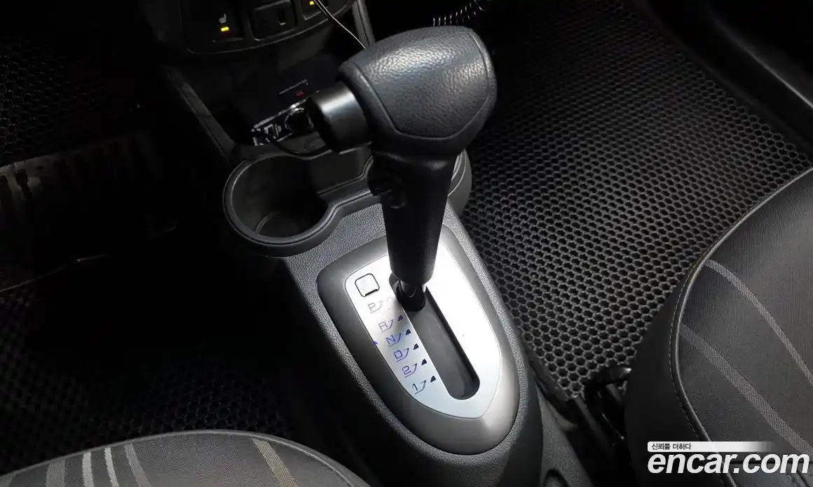 Chevrolet Spark 2013 1.0 гидро в Москве № 935415, фото 9