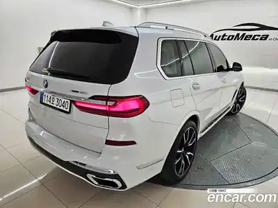 BMW X7 2021 3.0 гидро в Москве № 968043, миниатюра 4