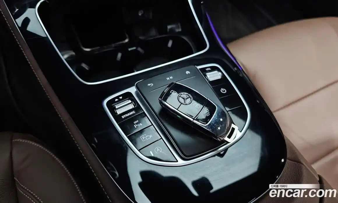Mercedes-Benz E-Class 2021 2.0 гидро, фото 18