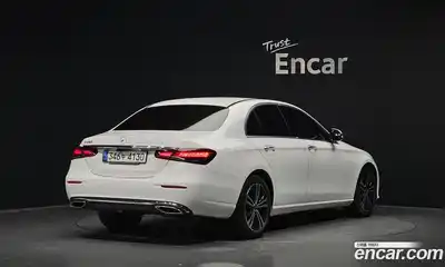 Mercedes-Benz E-Class 2021 2.0 гидро, миниатюра 2