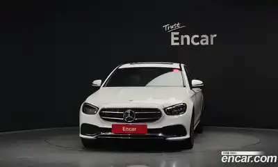 Mercedes-Benz E-Class 2021 2.0 гидро, миниатюра 3