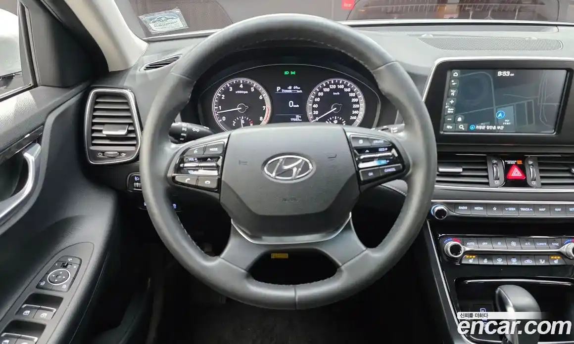 Hyundai Grandeur 2016 2.4 Автомат в Москве № 970681, фото 13