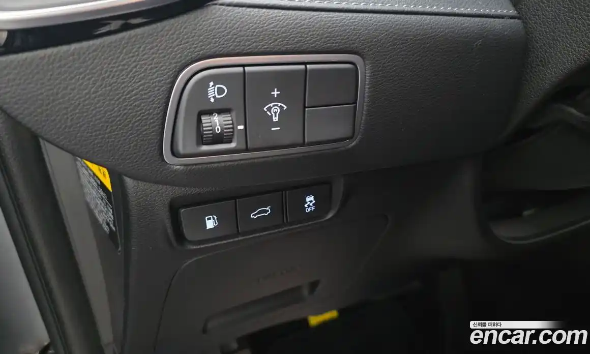 Hyundai Grandeur 2016 2.4 Автомат в Москве № 970681, фото 16