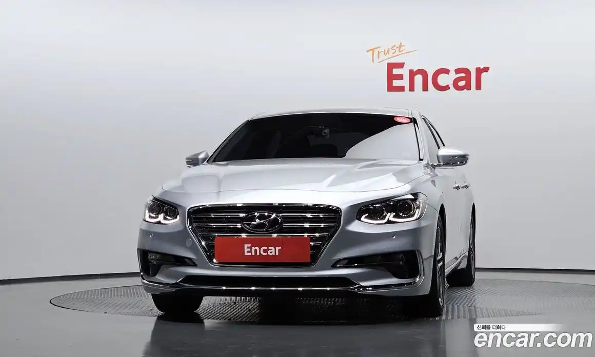 Hyundai Grandeur 2016 2.4 Автомат в Москве № 970681, фото 3