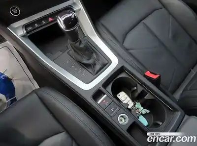 Audi Q3 2023 2.0 Автомат в Москве № 971257, миниатюра 10