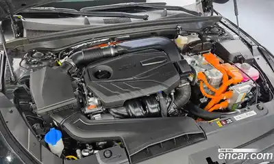 Kia K5 2024 2.0 Автомат в Москве № 972232, миниатюра 6