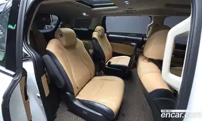 Kia Canival 2022 3.5 Автомат в Москве № 972683, миниатюра 12