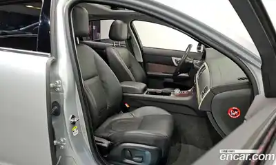 Jaguar XF 2015 2.0 гидро в Москве № 976475, миниатюра 12