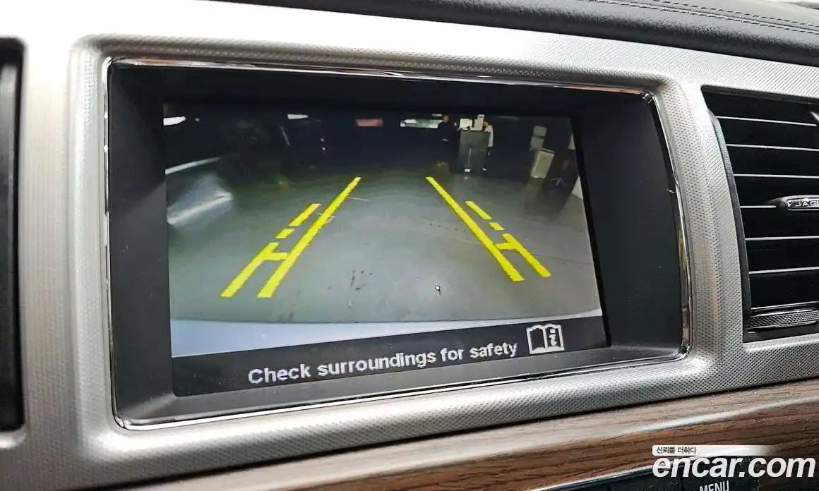 Jaguar XF 2015 2.0 гидро в Москве № 976475, фото 18