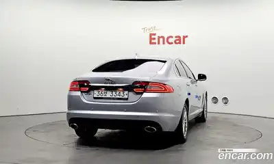 Jaguar XF 2015 2.0 гидро в Москве № 976475, миниатюра 4