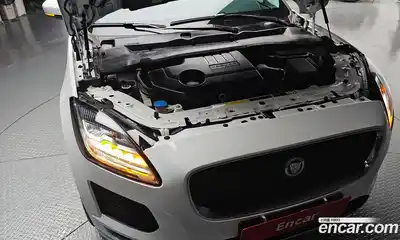 Jaguar E-Pace 2020 2.0 гидро в Москве № 976481, миниатюра 6