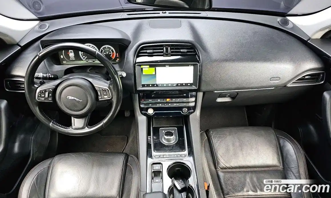 Jaguar F-Pace 2016 2.0 гидро в Москве № 976535, фото 7