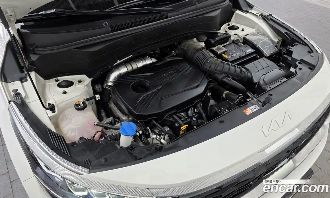 Kia Seltos 2022 1.6 Автомат в Москве № 1002942, фото 6