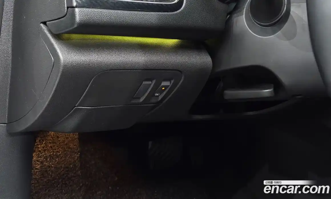 Renault SM6 2018 1.6 Автомат в Москве № 1003752, фото 13