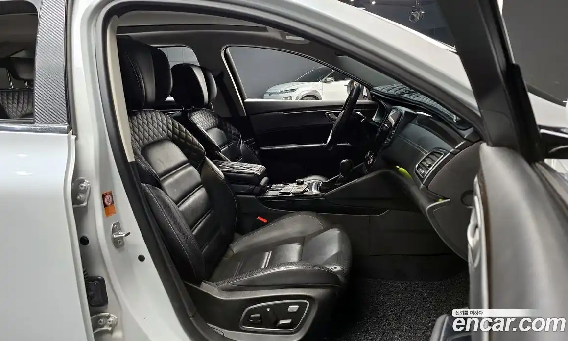 Renault SM6 2018 1.6 Автомат в Москве № 1003752, фото 9