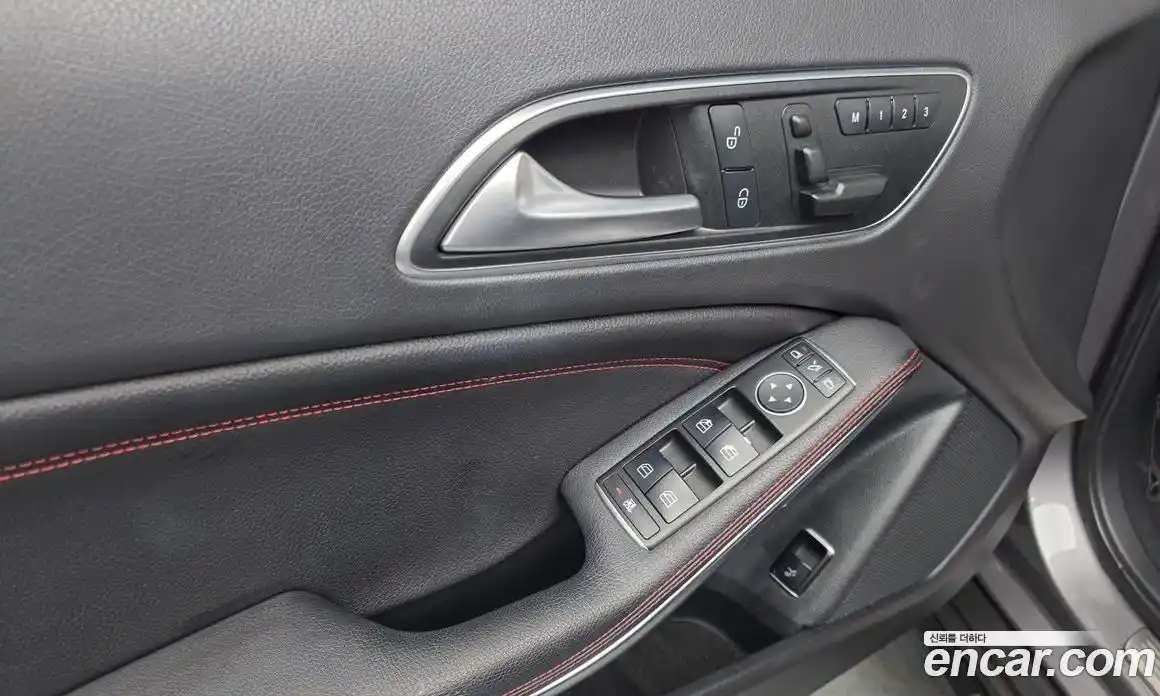 Mercedes-Benz GLA-Class 2015 2.0 гидро в Москве № 1006302, фото 18