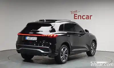 Audi Q5 40 TFSI 콰트로 S Line