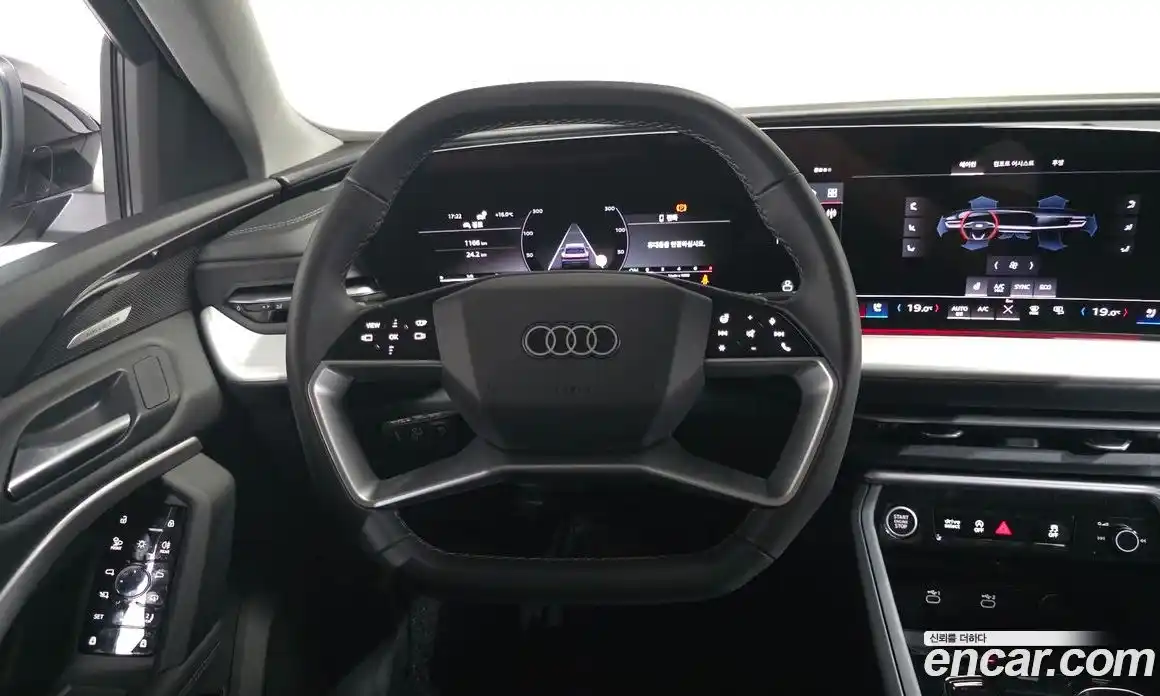 Audi Q5 2025 2.0 Автомат в Москве № 1006766, фото 12