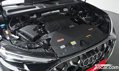 Audi Q5 2025 2.0 Автомат в Москве № 1006766, миниатюра 5