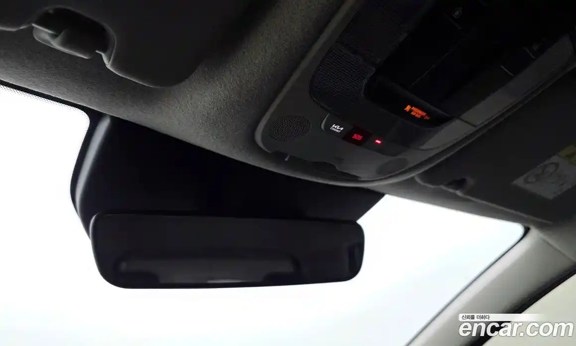 Kia Niro 2025 1.6 Автомат в Москве № 1008989, фото 17