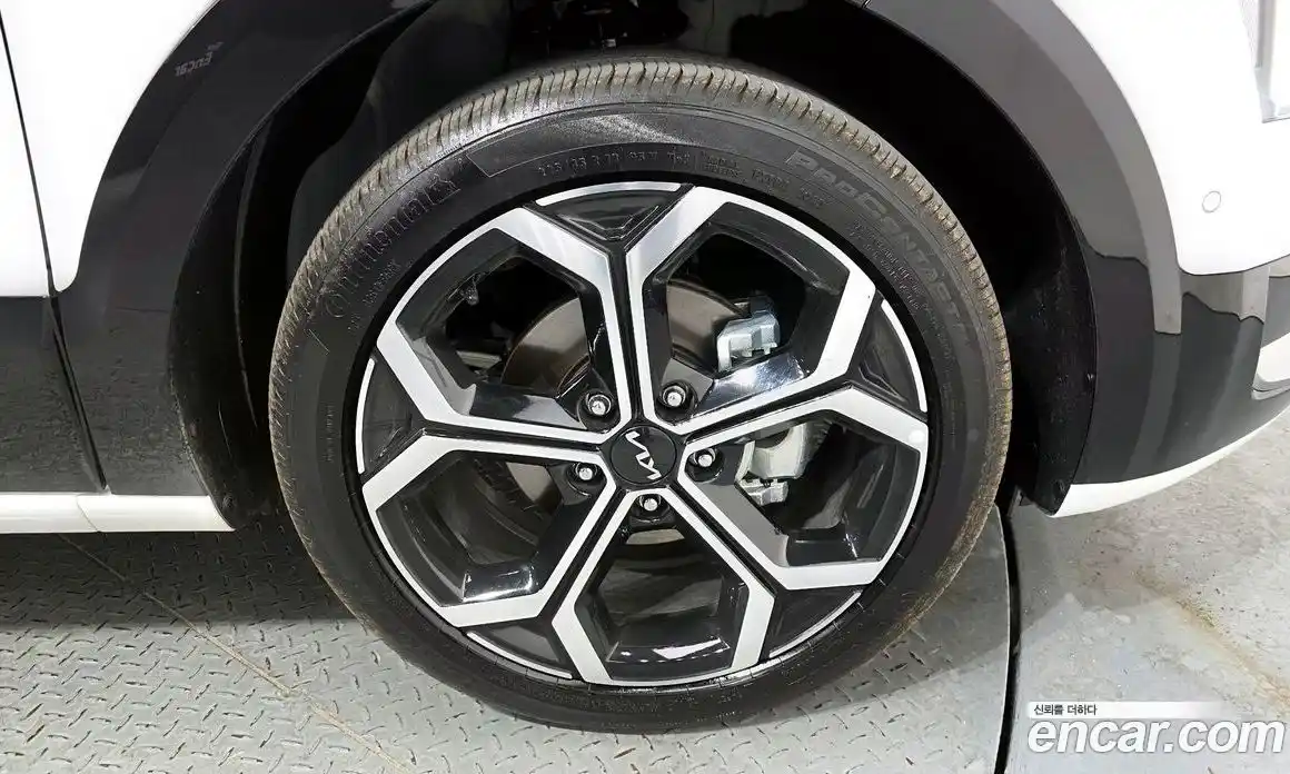 Kia Niro 2025 1.6 Автомат в Москве № 1008989, фото 5