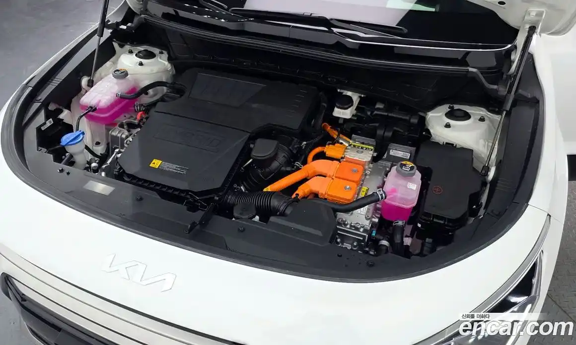 Kia Niro 2025 1.6 Автомат в Москве № 1008989, фото 6