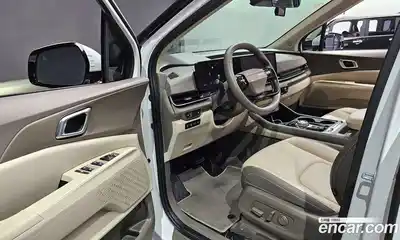 Kia Canival 2025 2.2 Автомат в Москве № 1009237, миниатюра 11