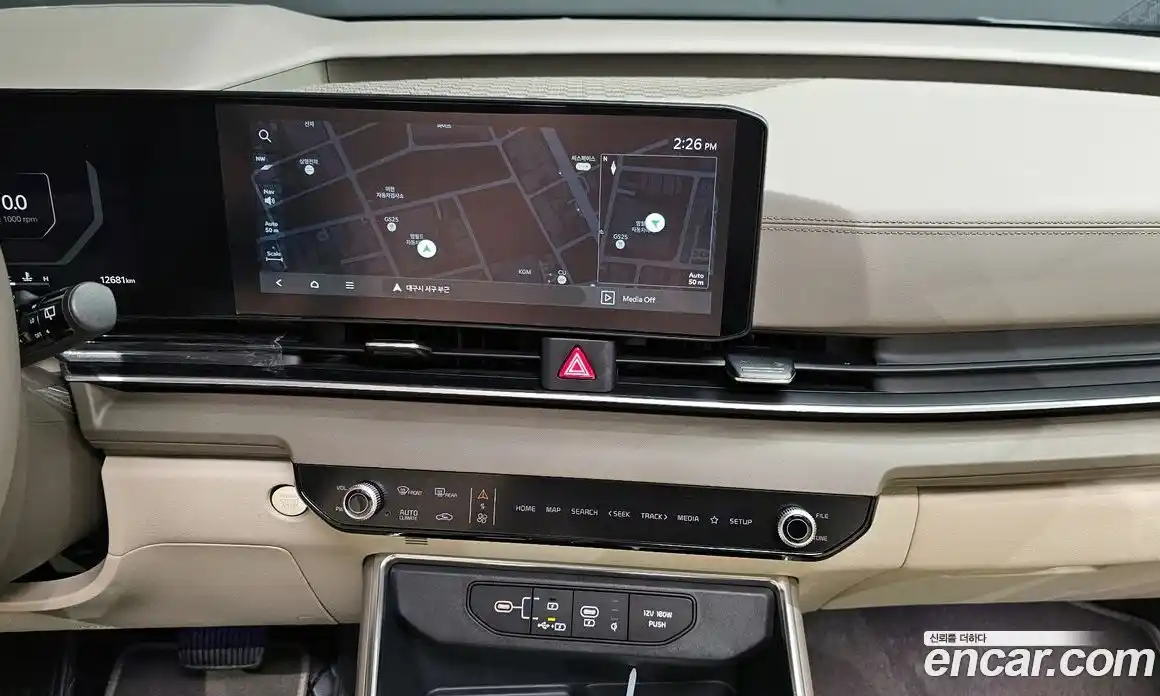 Kia Canival 2025 2.2 Автомат в Москве № 1009237, фото 15