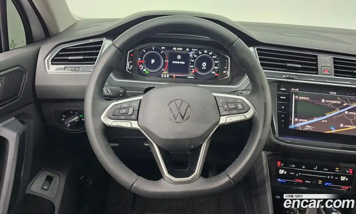 Volkswagen Tiguan 2022 2.0 гидро в Москве № 1014617, фото 13