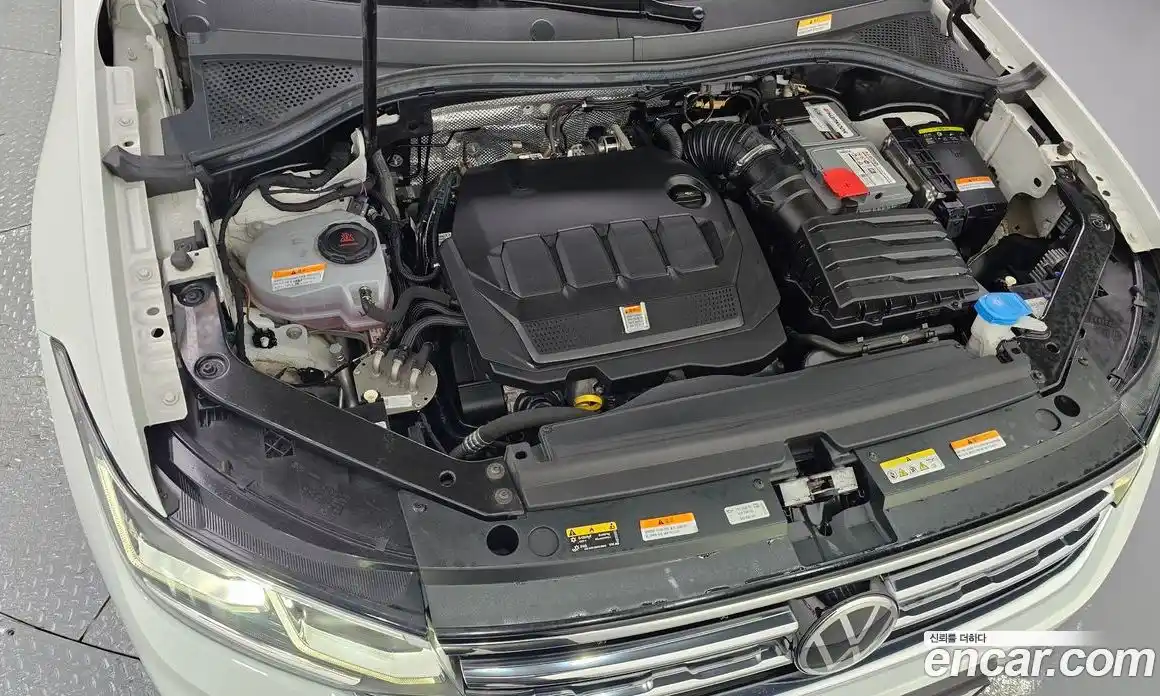 Volkswagen Tiguan 2022 2.0 гидро в Москве № 1014617, фото 6