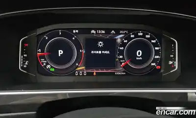 Volkswagen Tiguan 2022 2.0 гидро в Москве № 1014617, миниатюра 8