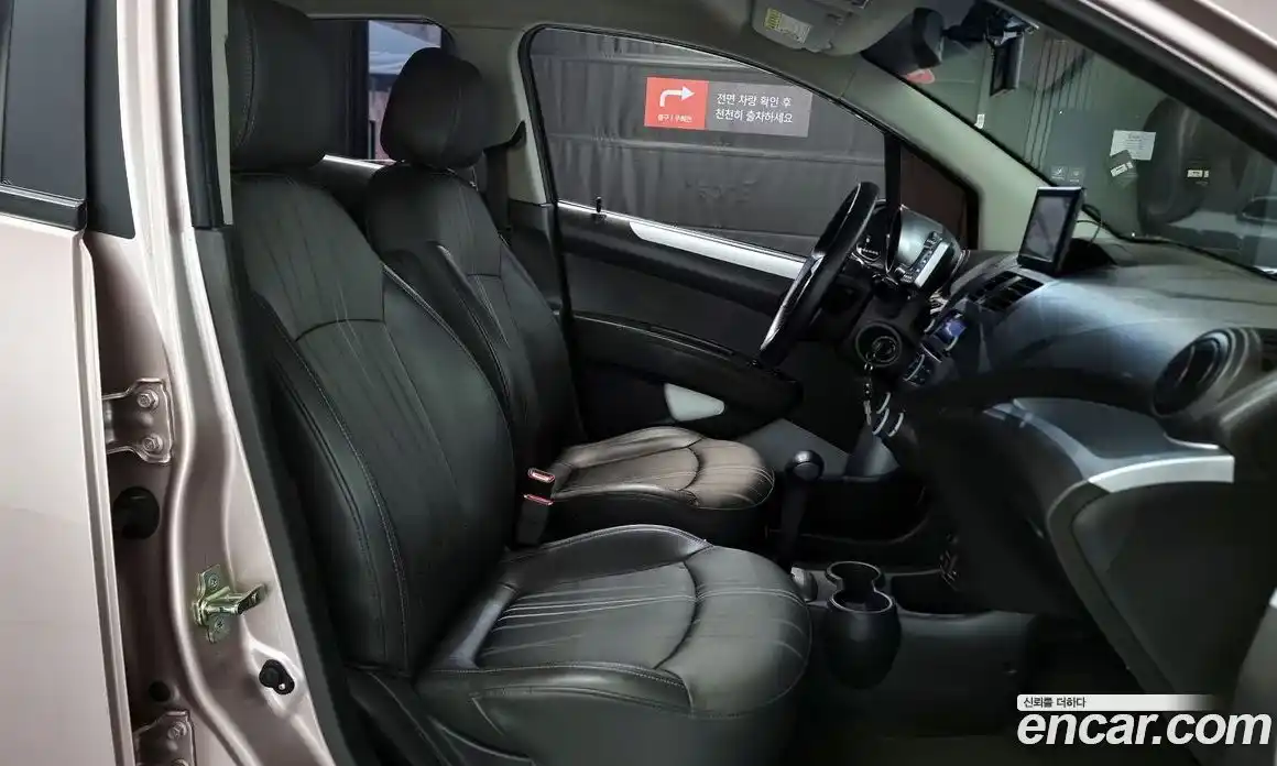 Chevrolet Spark 2013 1.0 гидро в Москве № 105647, фото 10