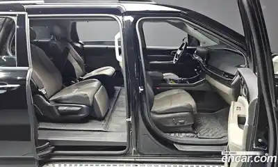 Kia Canival 2025 2.2 гидро в Москве № 120156, миниатюра 11