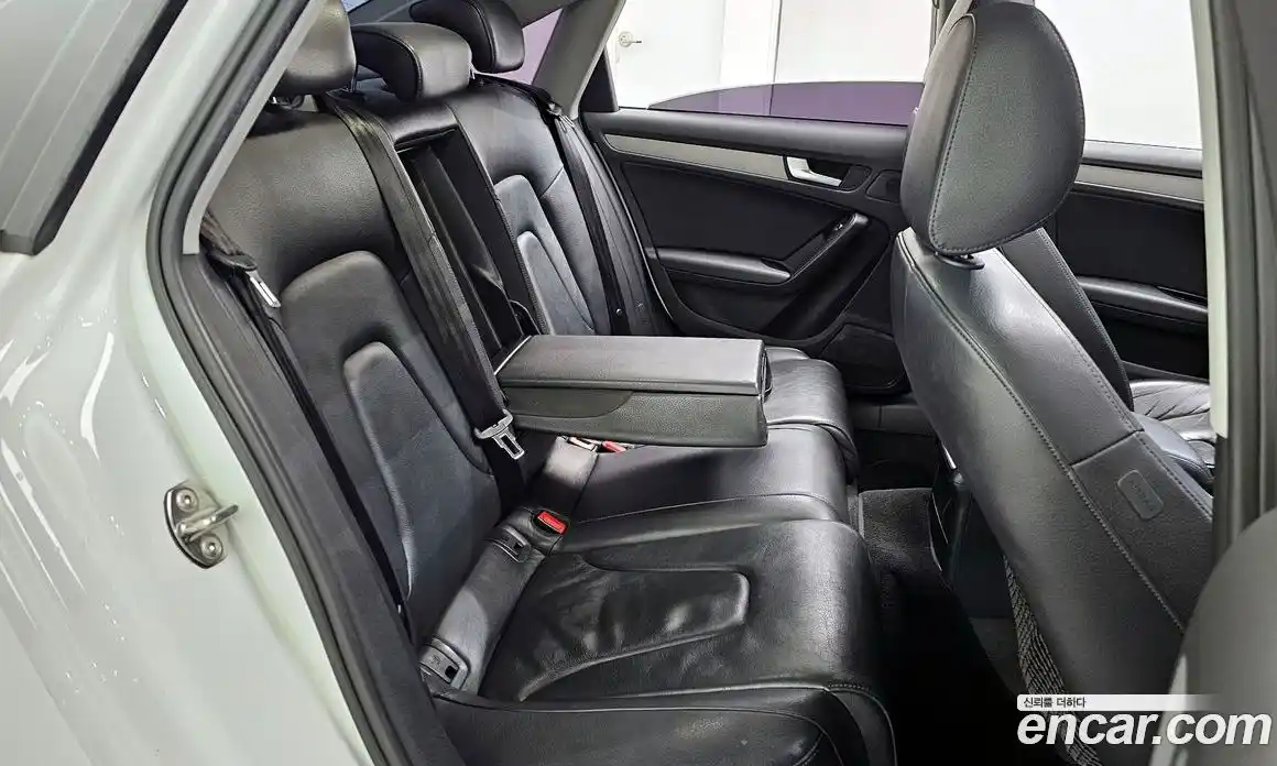 Audi A4 2014 2.0 гидро в Москве № 140073, фото 12