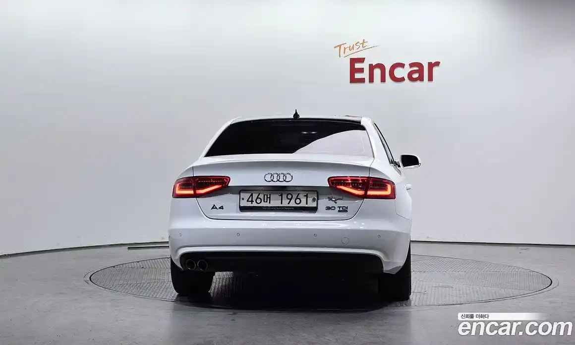 Audi A4 2014 2.0 гидро в Москве № 140073, фото 4