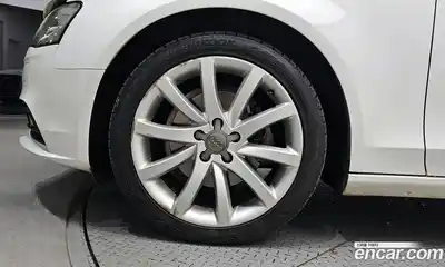 Audi A4 2014 2.0 гидро в Москве № 140073, миниатюра 5