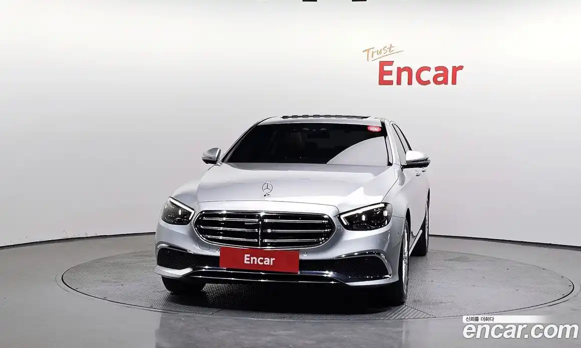 Mercedes-Benz E-Class 2022 2.0 гидро в Москве № 140104, фото 3