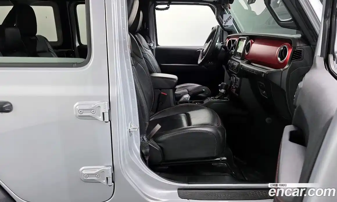 Jeep Wrangler 2022 2.0 гидро в Москве № 147561, фото 10