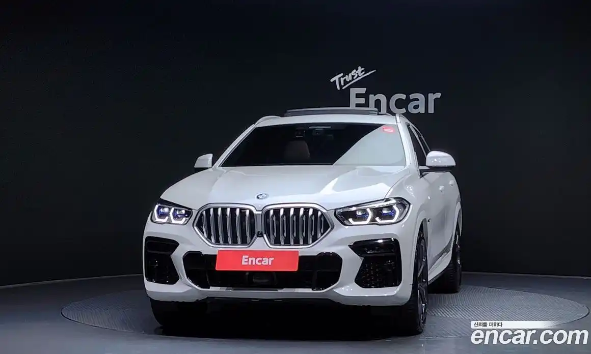 BMW X6 2022 3.0 гидро в Москве № 155070, фото 3