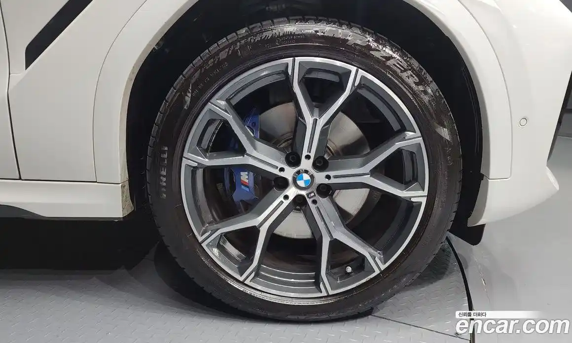 BMW X6 2022 3.0 гидро в Москве № 155070, фото 5
